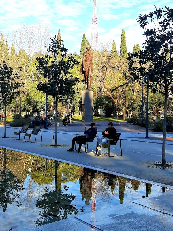 Сквер Н.Островского - Tata Wolf