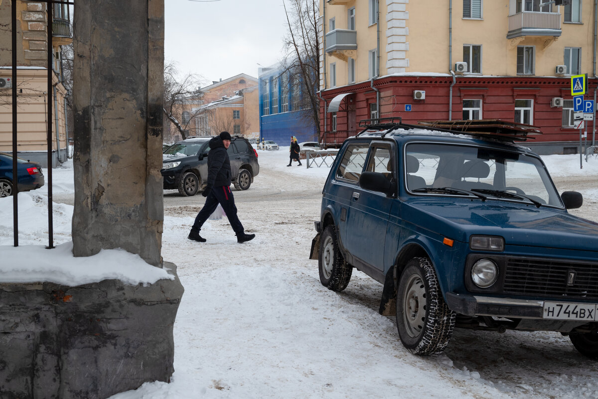 *** - Валерий Михмель 