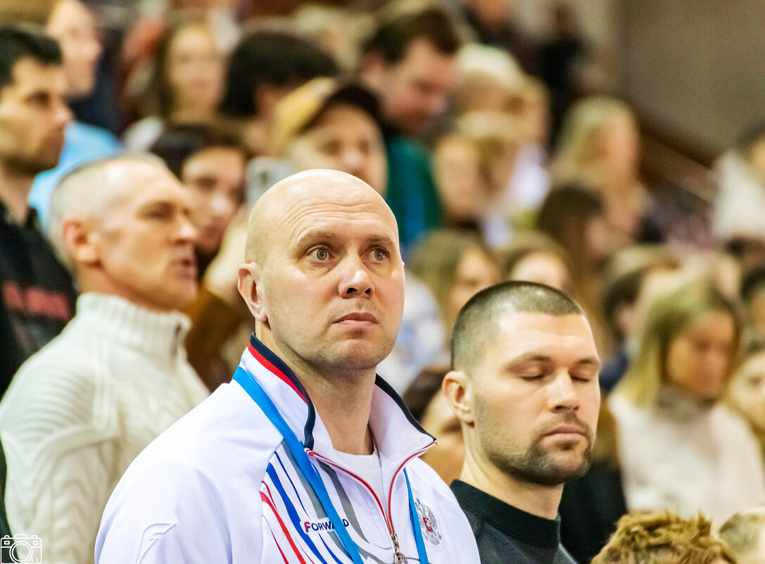 На трибуне - Александр 