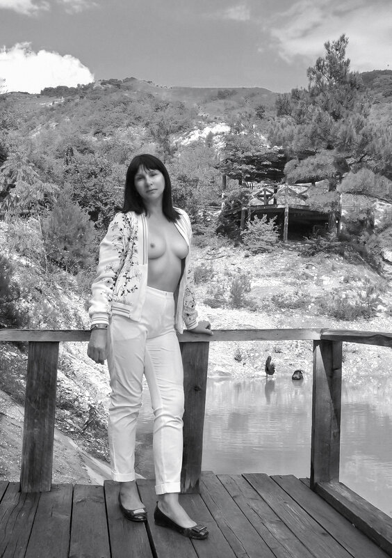 ..... - Ivan Pomidoroff ..... - Ivan Pomidoroff