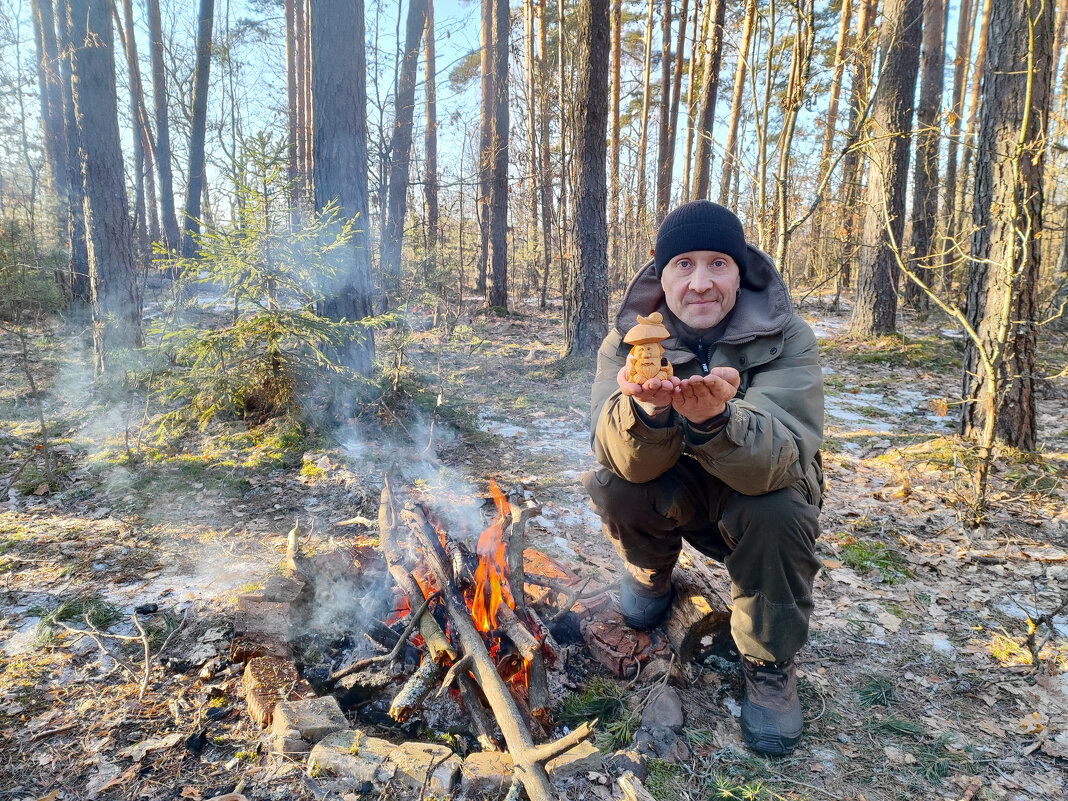 У костра - Денис Бочкарёв