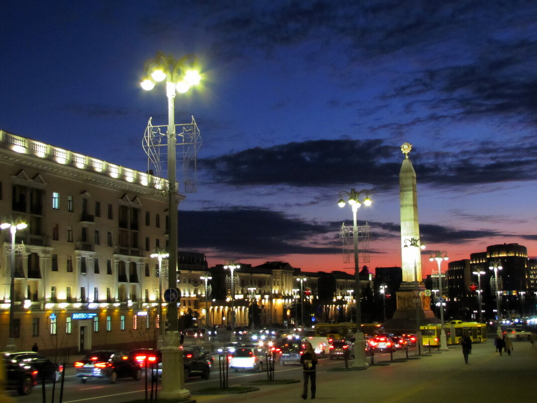 Минск Площадь Победы. - Татьяна Гнездилова Минск Площадь Победы. - Татьяна Гнездилова