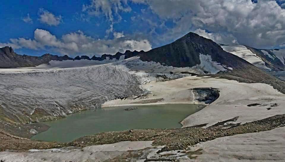 ГОРНАЯ ПРОГУЛКА. - Виктор Осипчук ГОРНАЯ ПРОГУЛКА. - Виктор Осипчук