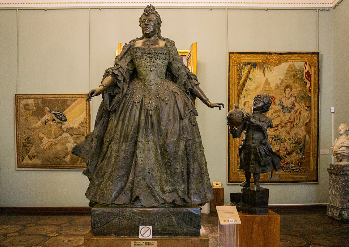 В Русском музее - Ирина Соловьёва В Русском музее - Ирина Соловьёва