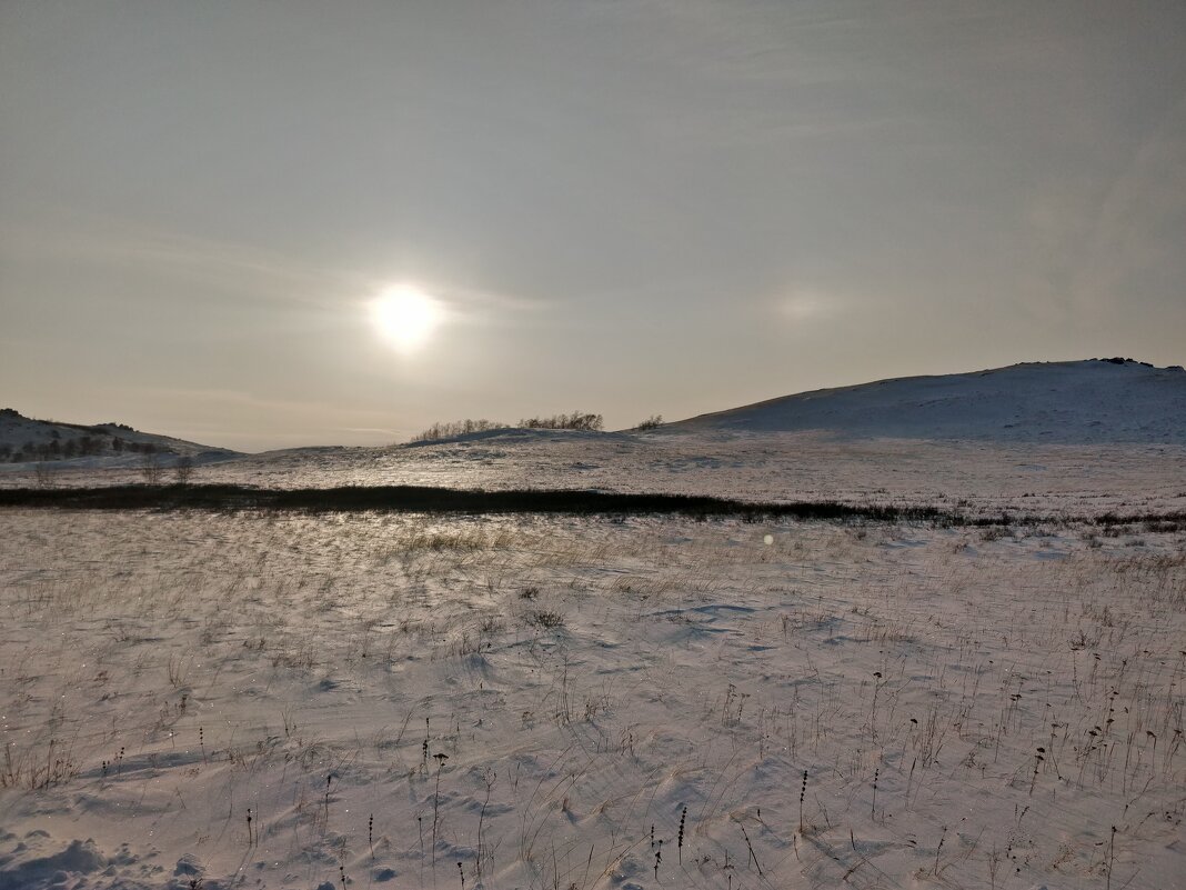 Февральское Солнце - Андрей Хлопонин Февральское Солнце - Андрей Хлопонин