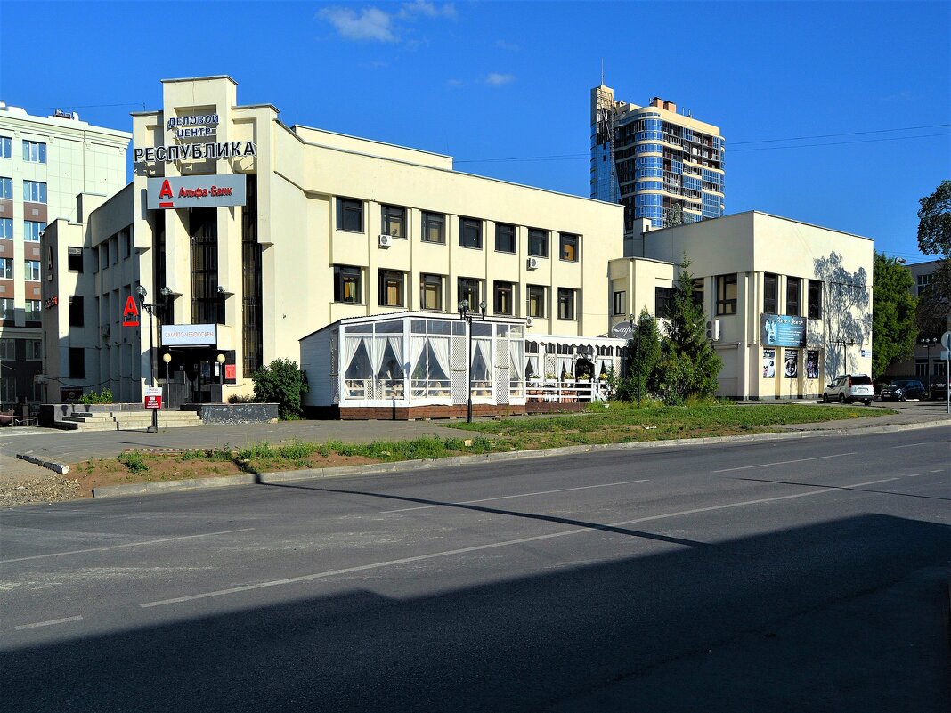 Чебоксары. Деловой центр "Республика" - Пётр Чернега Чебоксары. Деловой центр "Республика" - Пётр Чернега
