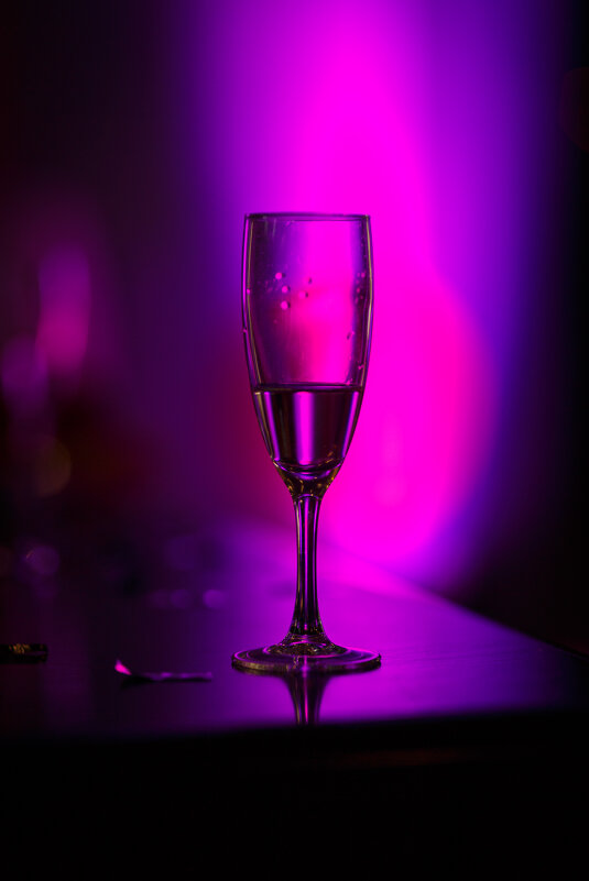 Бокал игристого - Вячеслав Владимирович