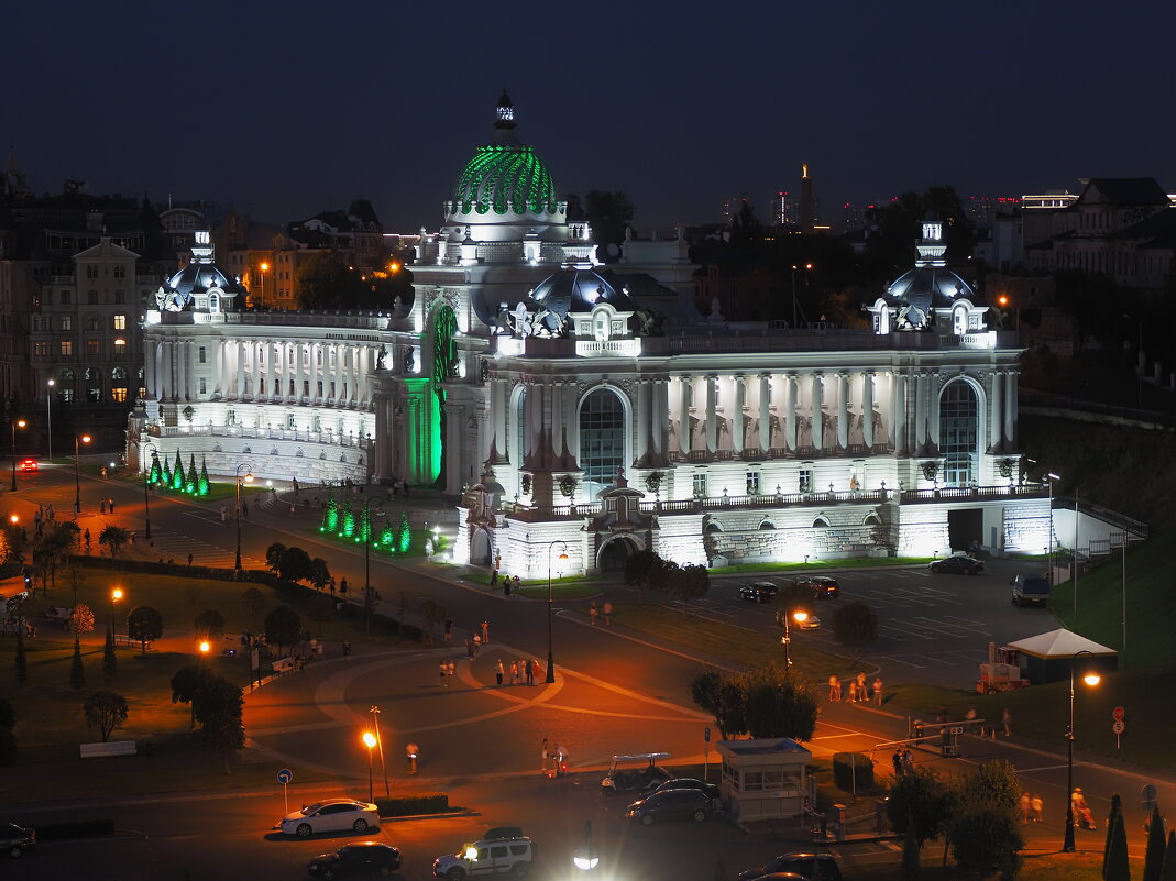 Дворец земледельцев. - Евгений Седов Дворец земледельцев. - Евгений Седов