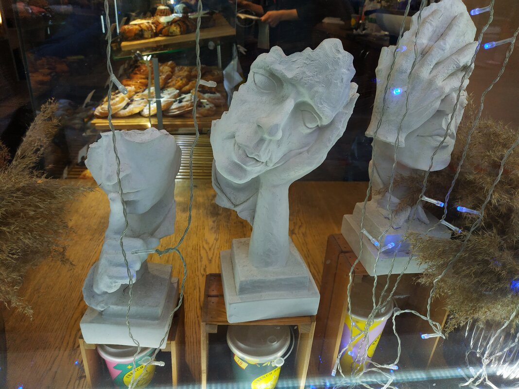 Глядя по сторонам - Андрей Лукьянов