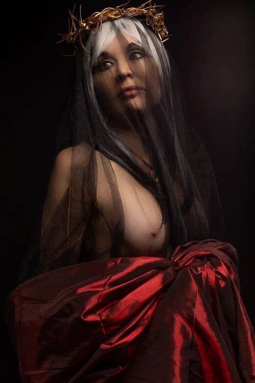 Благословен тот, кто одновременно свиреп и великолепен... - Оля Логвиненко Благословен тот, кто одновременно свиреп и великолепен... - Оля Логвиненко