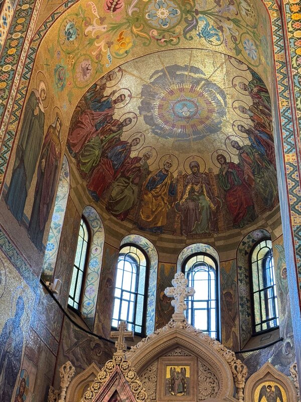 В Храме Спаса на Крови в Санкт-Петербурге - Ирэн В Храме Спаса на Крови в Санкт-Петербурге - Ирэн