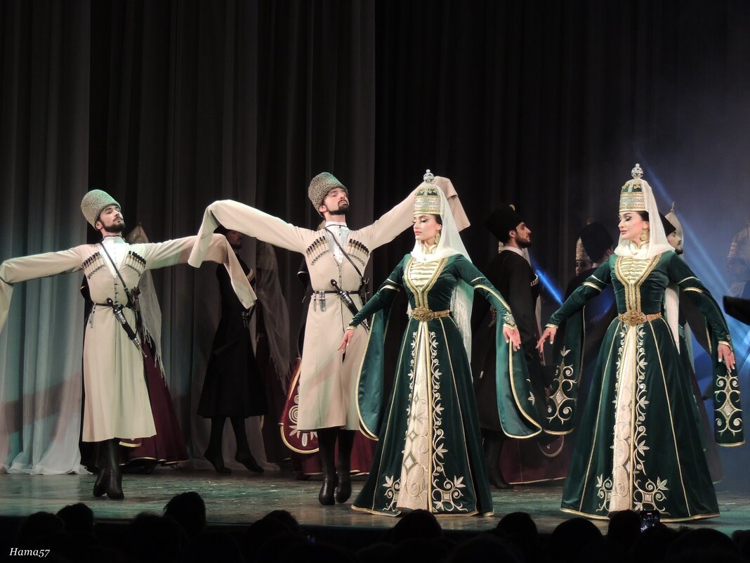 Адыгейский ансамбль «Нальмэс» - Ната57 Наталья Мамедова Адыгейский ансамбль «Нальмэс» - Ната57 Наталья Мамедова