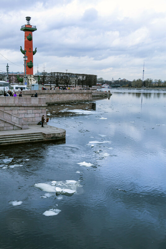 Нева, ледоход 2024год - Михаил Осипов Нева, ледоход 2024год - Михаил Осипов