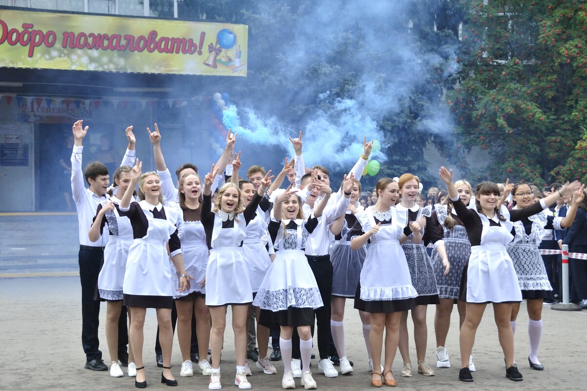 Последнее 1 Сентября в школе - Марина Виноградова