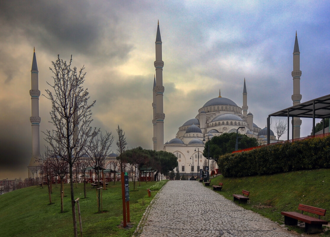 Мечеть Чамлыджа - skijumper Иванов