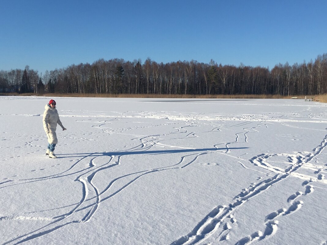 На катке "Озёрный"... - Владимир Павлов