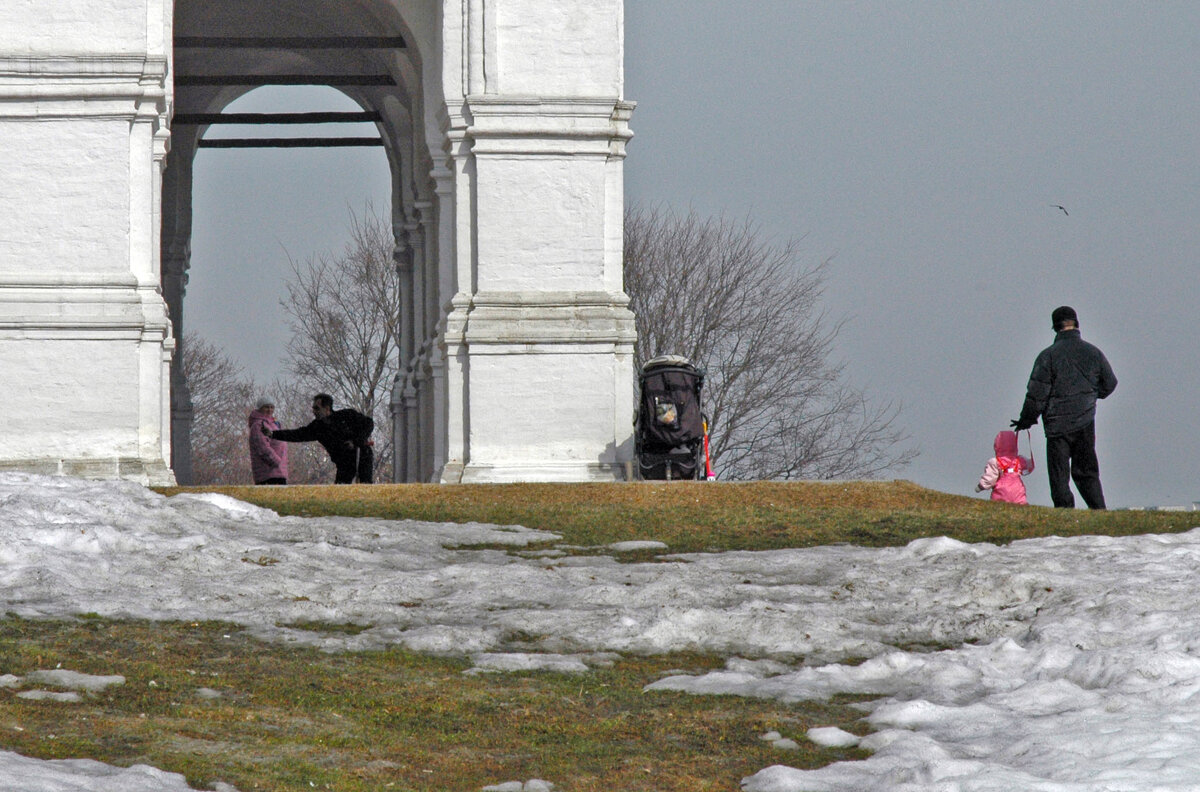 Весна в Коломенском. - Борис Бутцев Весна в Коломенском. - Борис Бутцев