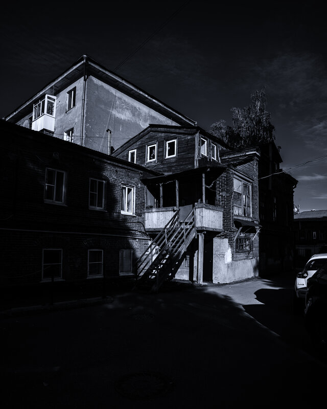 * - Александр Лисовский