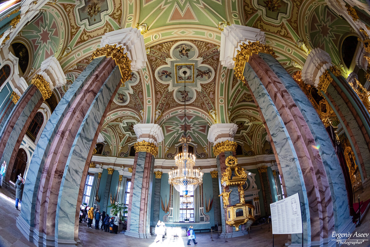 В Петропавловском соборе - Евгений В Петропавловском соборе - Евгений