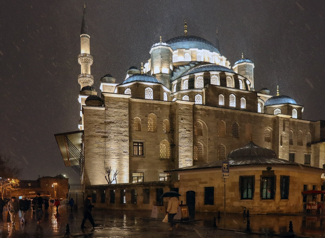 По мокрым улицам Стамбула - skijumper Иванов По мокрым улицам Стамбула - skijumper Иванов