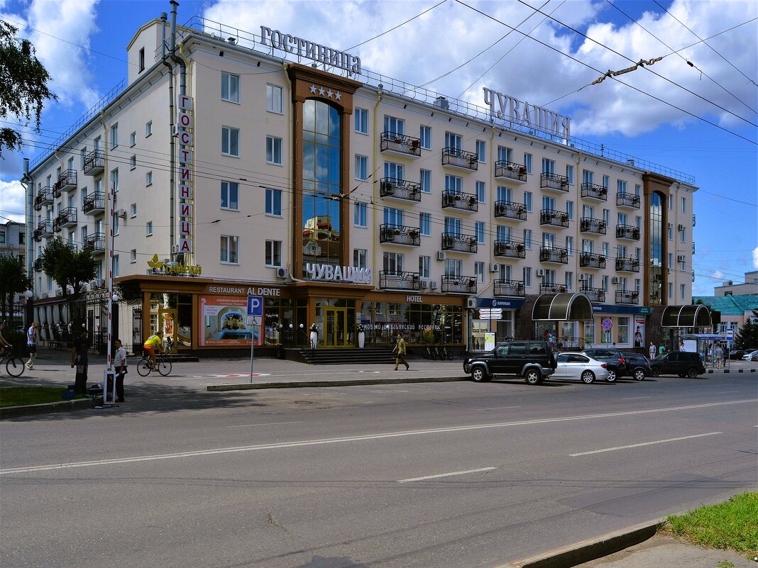 Чебоксары. Гостиница "Чувашия". - Пётр Чернега Чебоксары. Гостиница "Чувашия". - Пётр Чернега