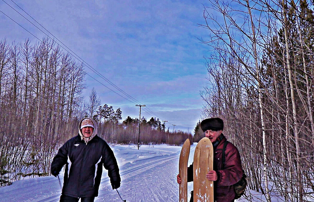 Январь...Уступил лыжню  товарищу! - Владимир 