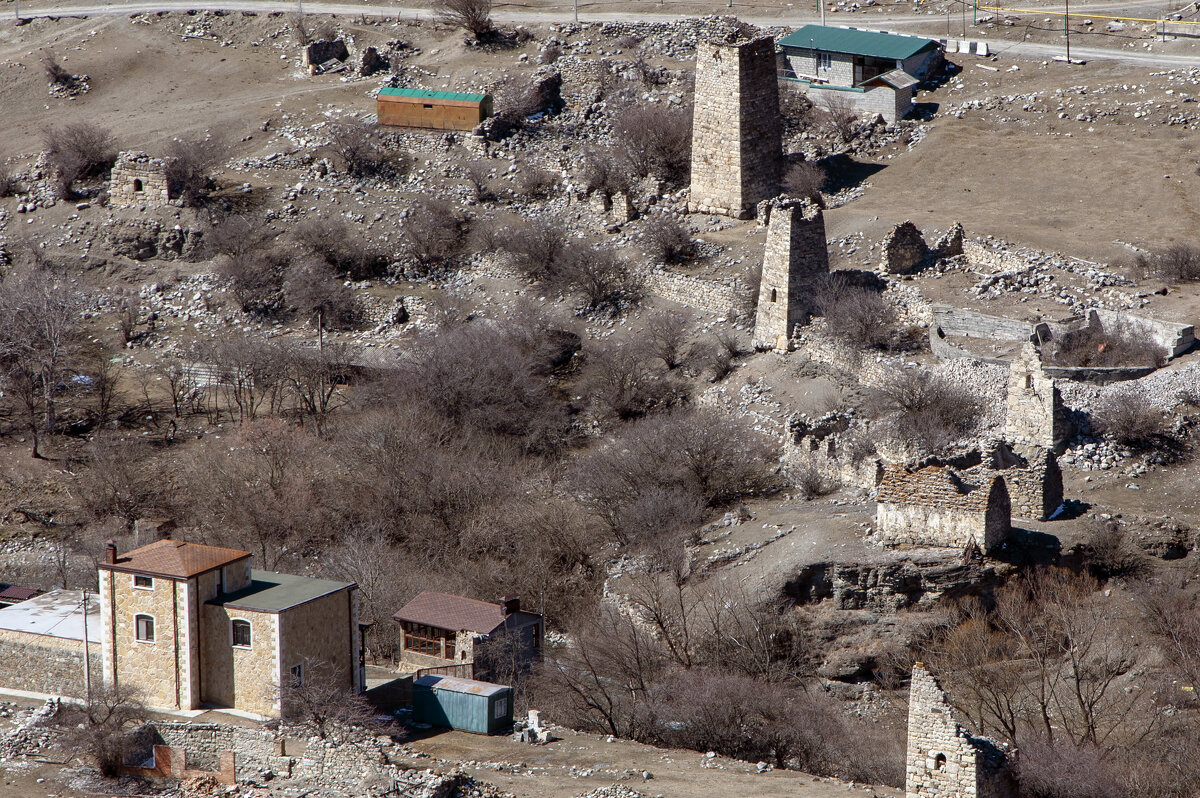 Горная Осетия. 2022 год. Боевые башни - Gen Горная Осетия. 2022 год. Боевые башни - Gen