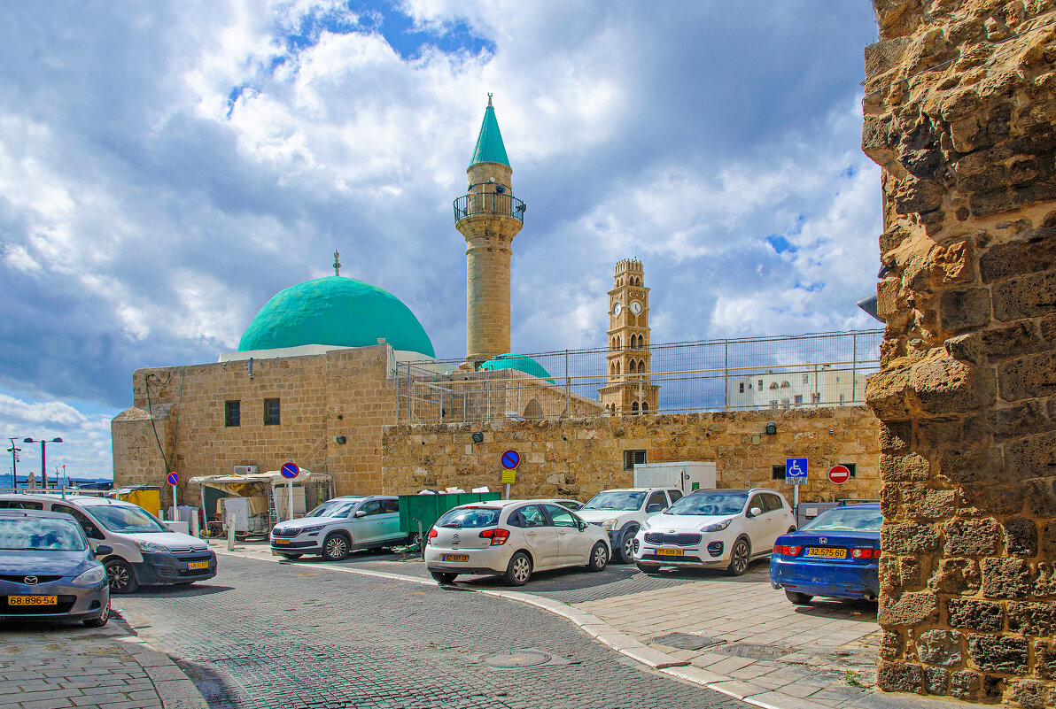 *** - Эмиль *** - Эмиль