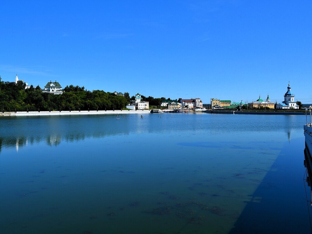 Чебоксары. Чебоксарский залив летним утром. - Пётр Чернега Чебоксары. Чебоксарский залив летним утром. - Пётр Чернега