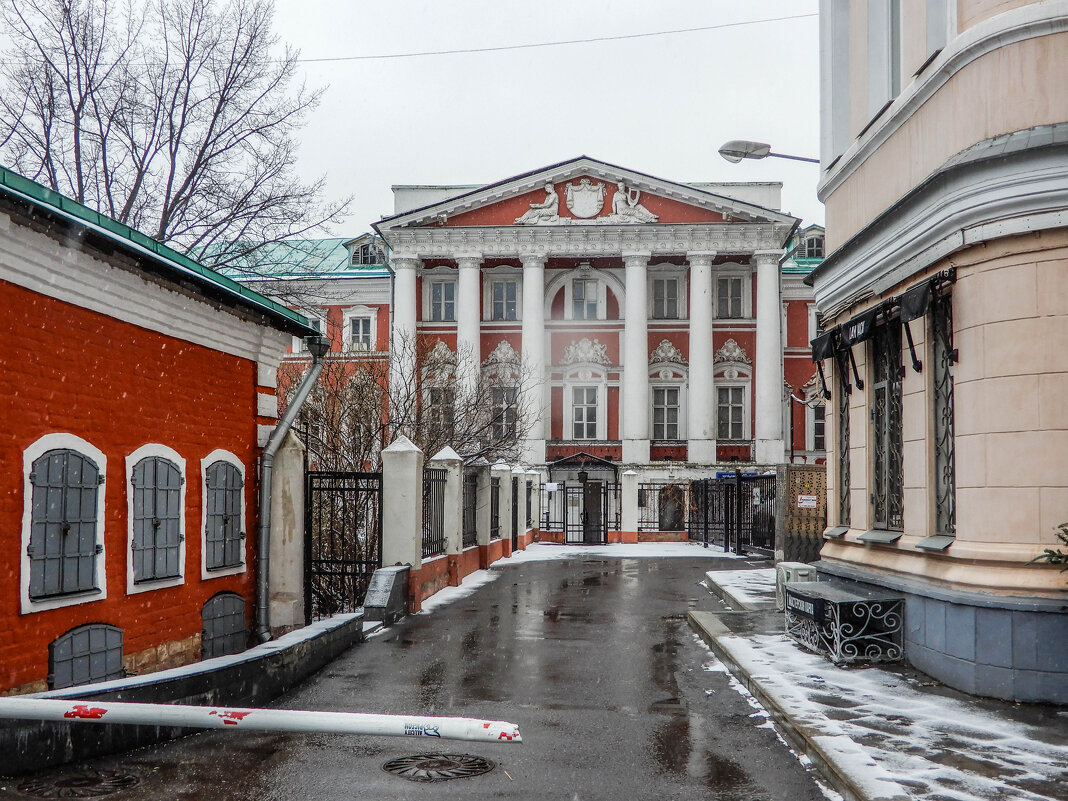 Гимназия Косицына - Сергей Лындин Гимназия Косицына - Сергей Лындин