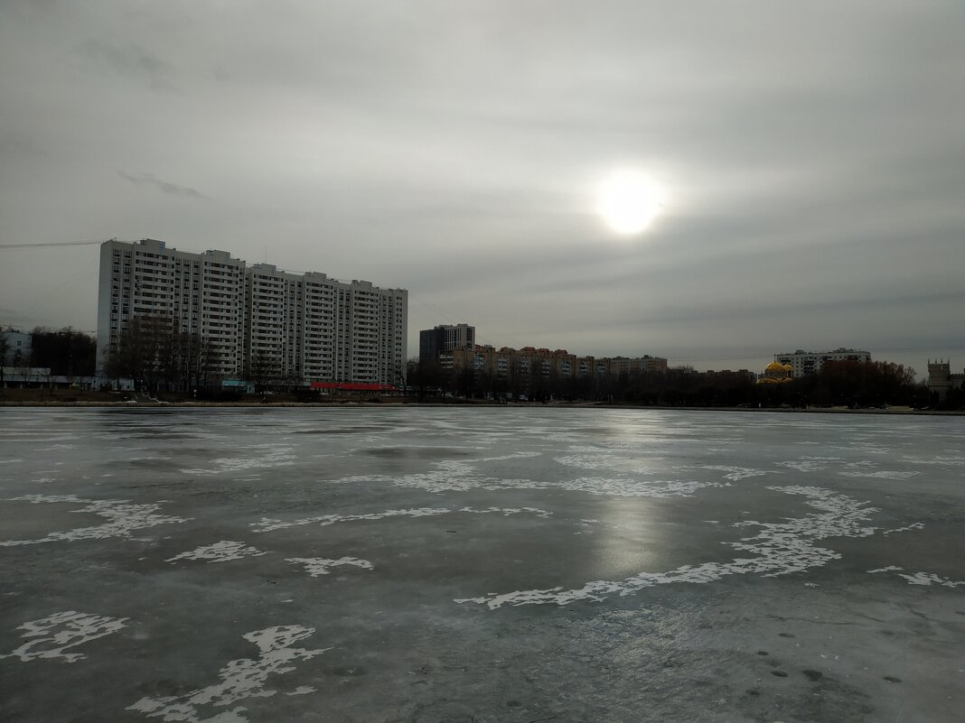Белое солнце не пустыни - Андрей Лукьянов Белое солнце не пустыни - Андрей Лукьянов