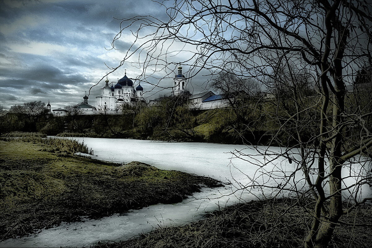 В Боголюбово... - Владимир Шошин