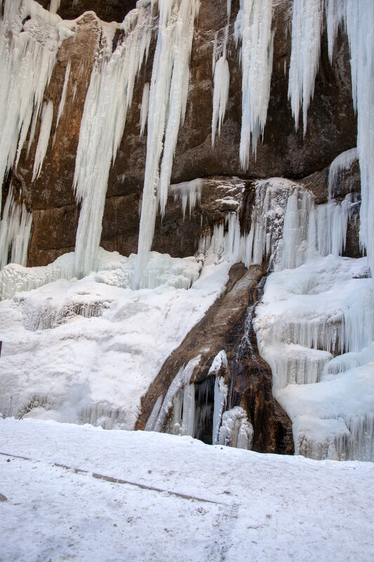 Горная Балкария. 2022 год. Чегемские водопады замёрзли - Gen 