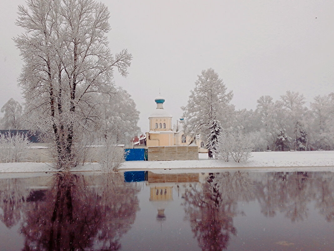 Зимний паводокна реке Тихвинка - Сергей Кочнев