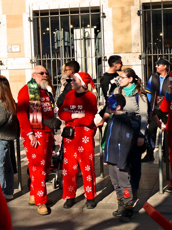 Гости карнавала - 10 - Алексей Кузнецов