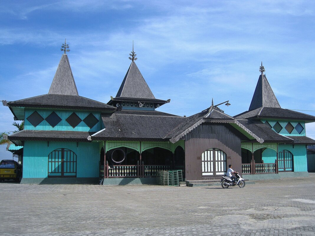 Мечеть Султана Суриансия. - unix (Илья Утропов)