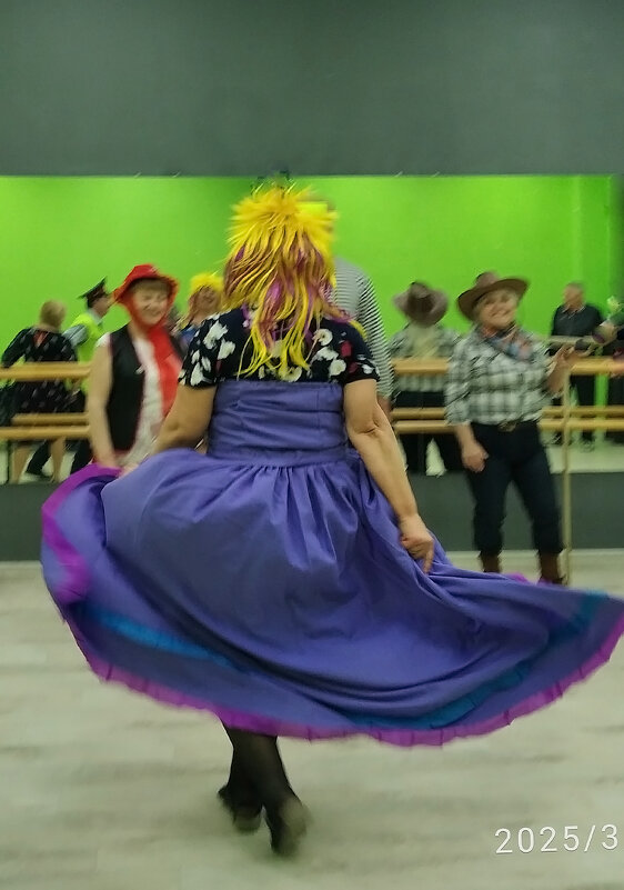 И Весна с поздравлением! - Валентина Нефёдова И Весна с поздравлением! - Валентина Нефёдова