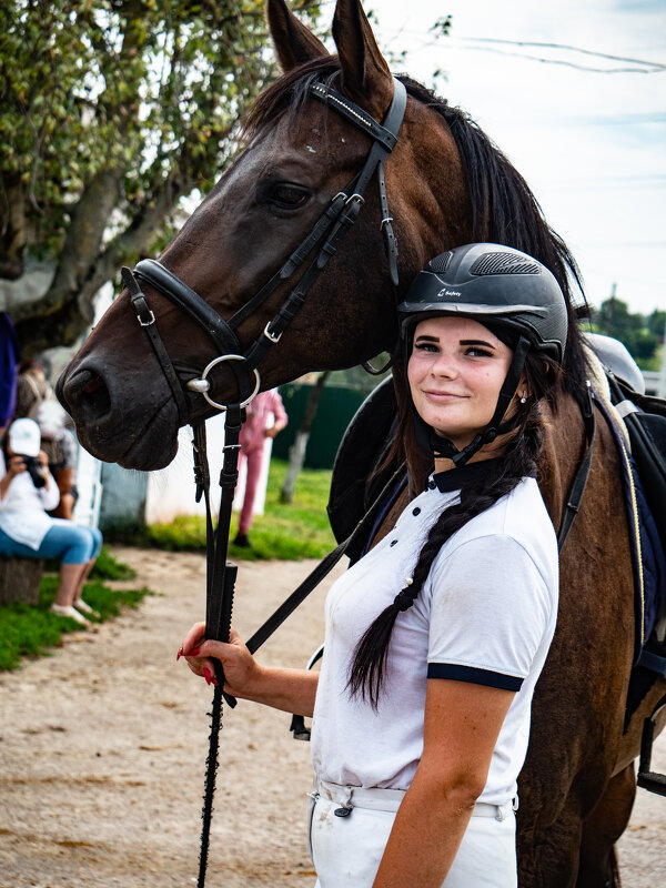 Кокино/ Девушка со стэком - Евгений Кокино/ Девушка со стэком - Евгений