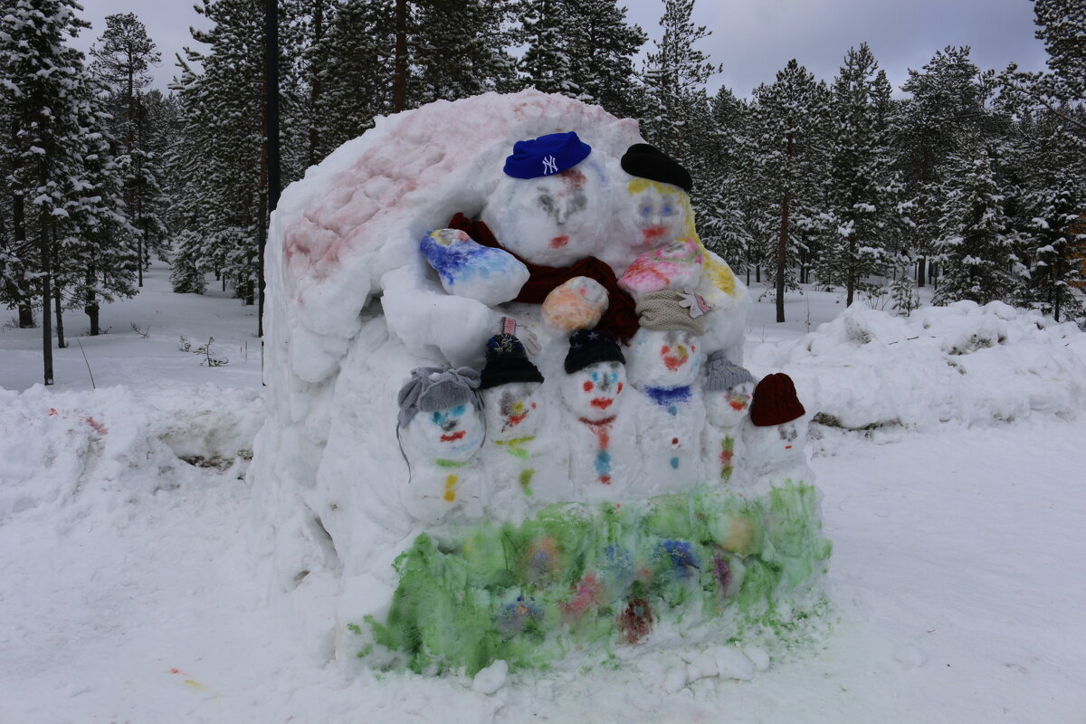 На фестивале снежных скульптур - Ольга На фестивале снежных скульптур - Ольга