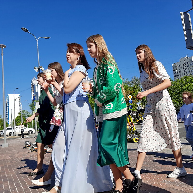 *** - Владимир Захаров