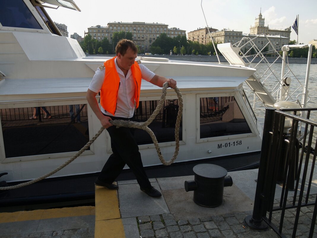 "...петлёй на удочки кегли ловим" - Сергей Золотавин "...петлёй на удочки кегли ловим" - Сергей Золотавин