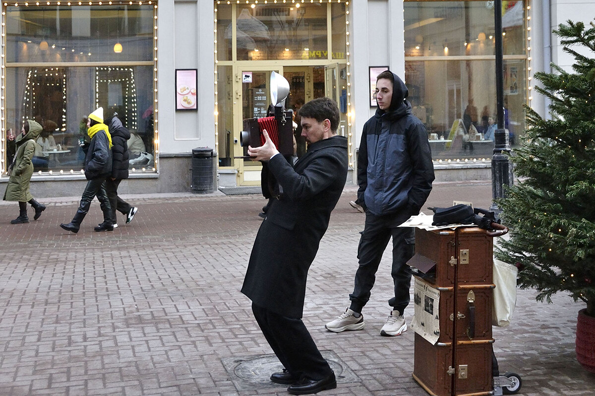 Сейчас вылетит птичка - Марина Виноградова Сейчас вылетит птичка - Марина Виноградова