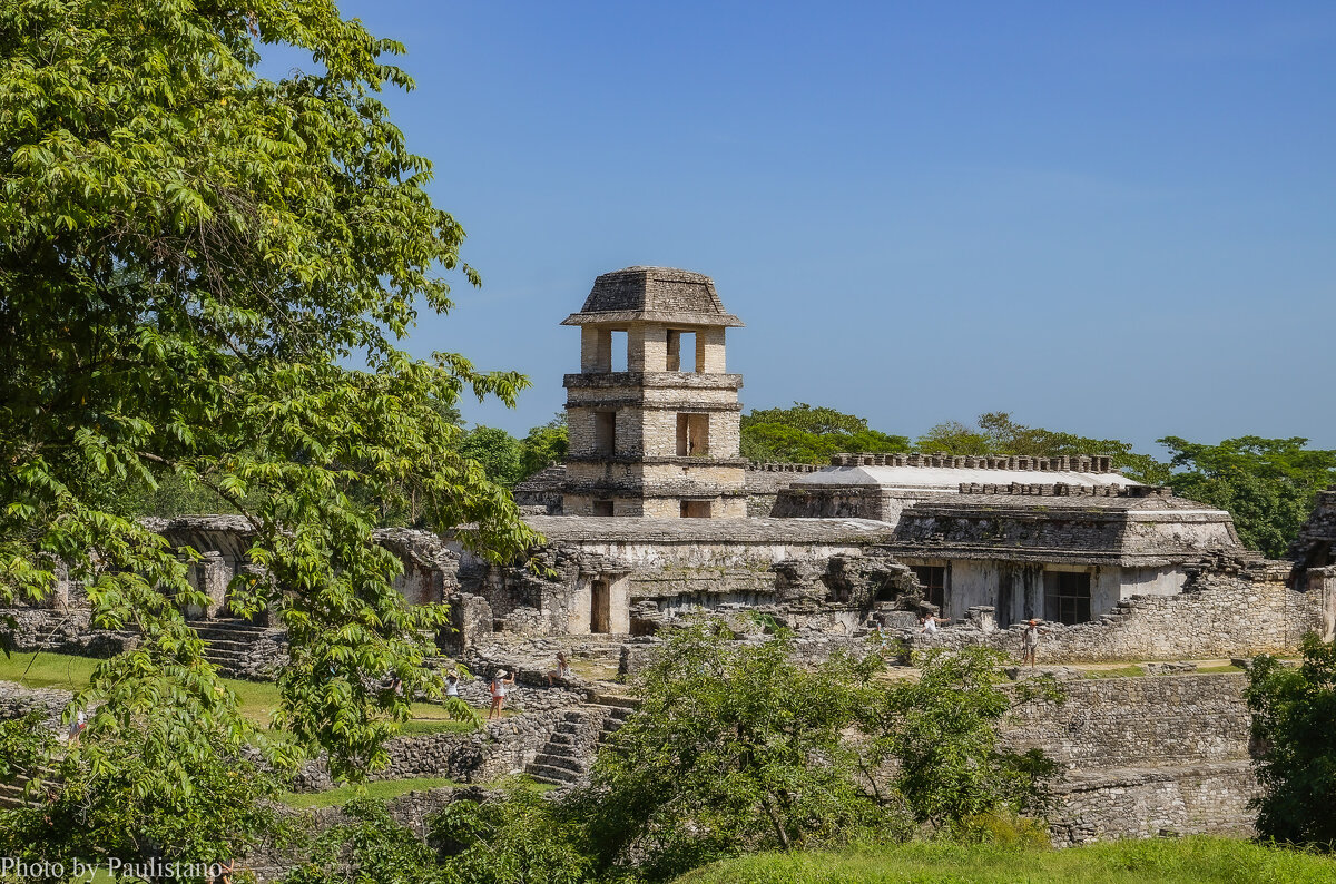 Камни древнего Паленке... - Владимир Жданов