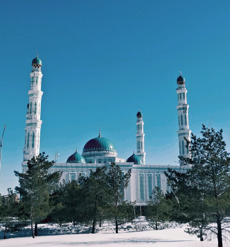 Голубые купола Караганды - Андрей Хлопонин Голубые купола Караганды - Андрей Хлопонин