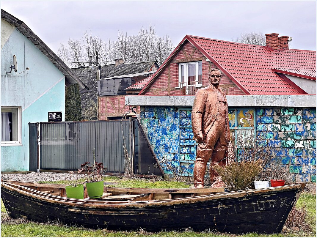 Памятник В. Рябинину. - Валерия Комова Памятник В. Рябинину. - Валерия Комова