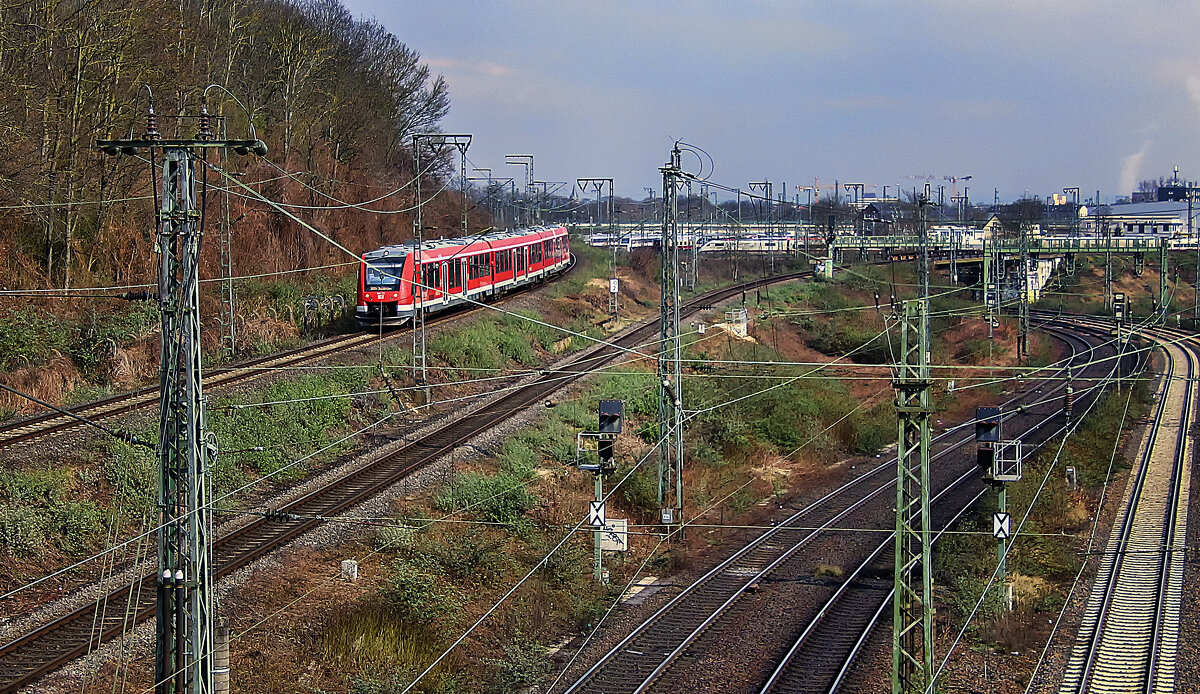 ***** - Андроник Александр 