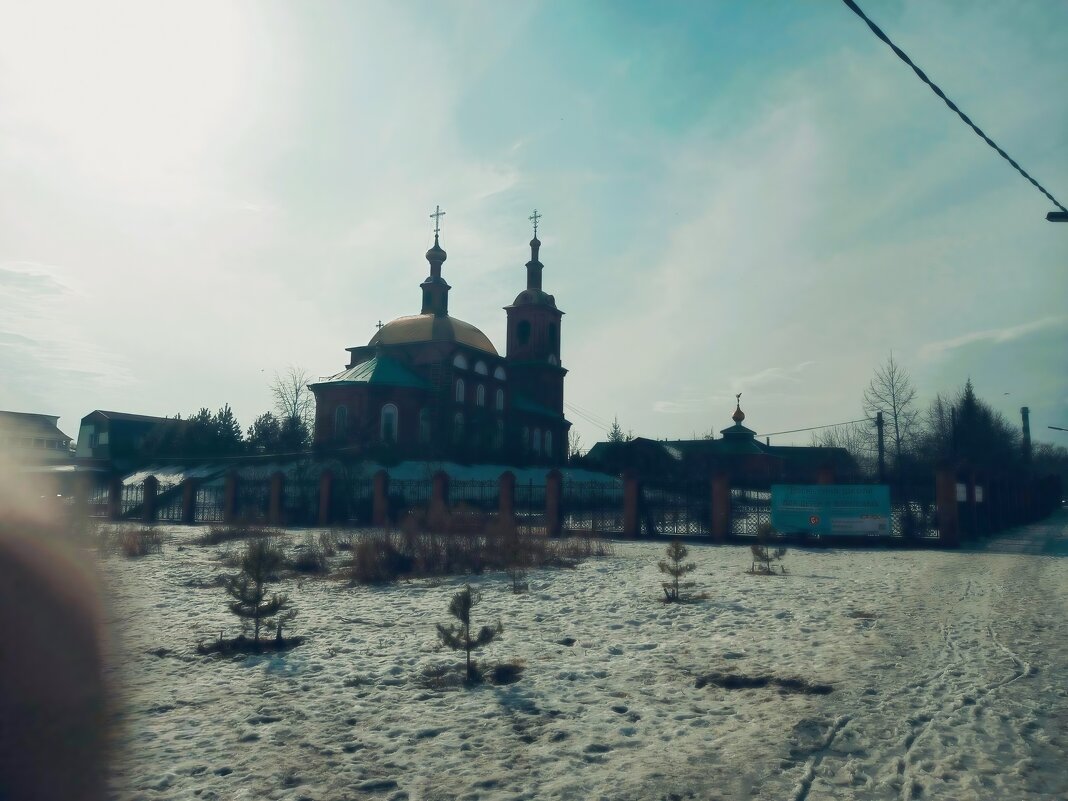 Копейская церковь, в лучах солнца. - Игорь Солдаткин