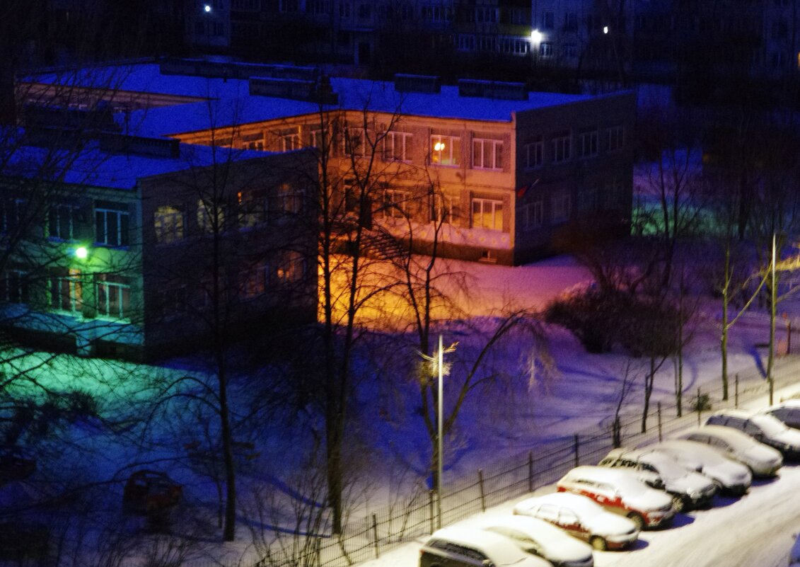 Рано встал. Ещё спят детишки :) - Юрий Куликов