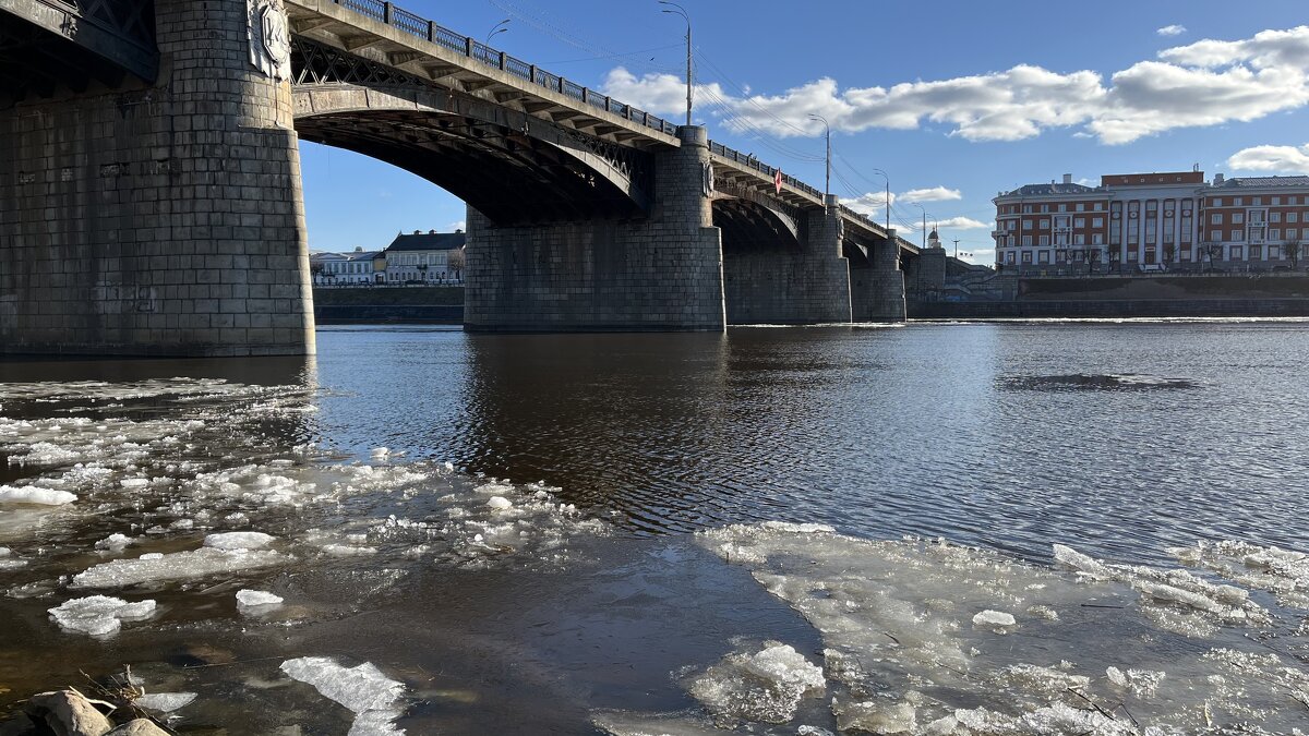 ***соединяют берега мосты*** - Olga Oskolkova ***соединяют берега мосты*** - Olga Oskolkova