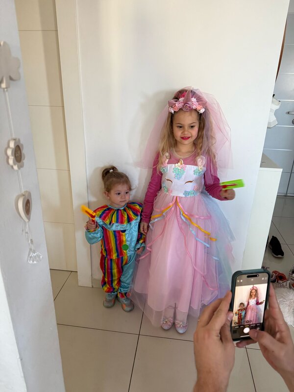 Это Эмма и Том! Мои маленькие правнуки! - Светлана Хращевская Это Эмма и Том! Мои маленькие правнуки! - Светлана Хращевская